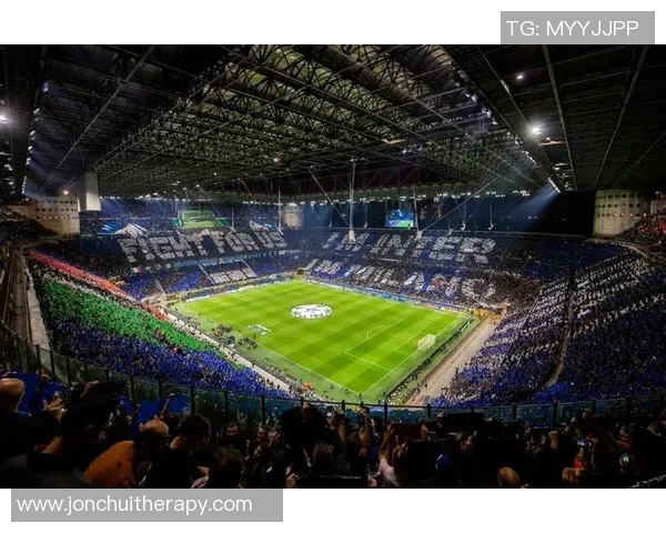 巴塞罗那奥林匹克体育场举办国际田径锦标赛，创造多项纪录